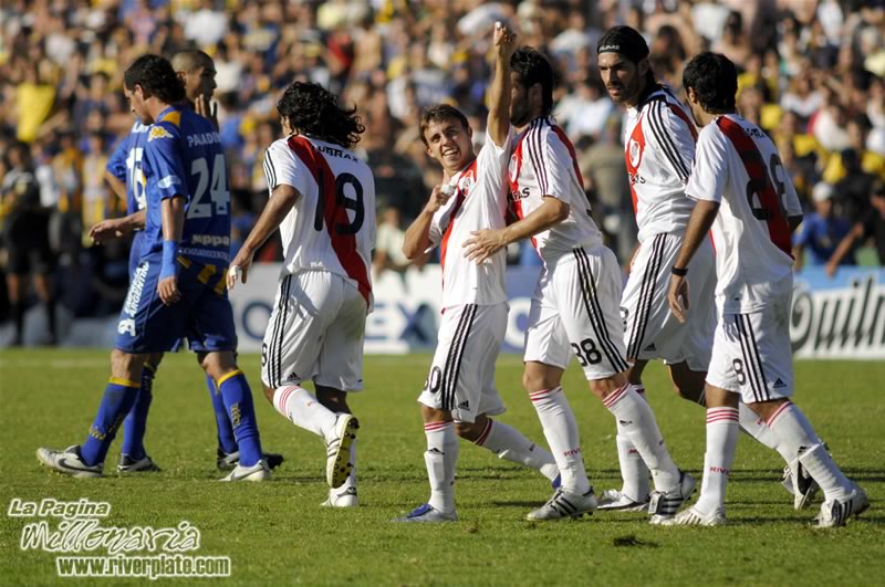 Rosario Central vs River Plate (CL 2008) 8